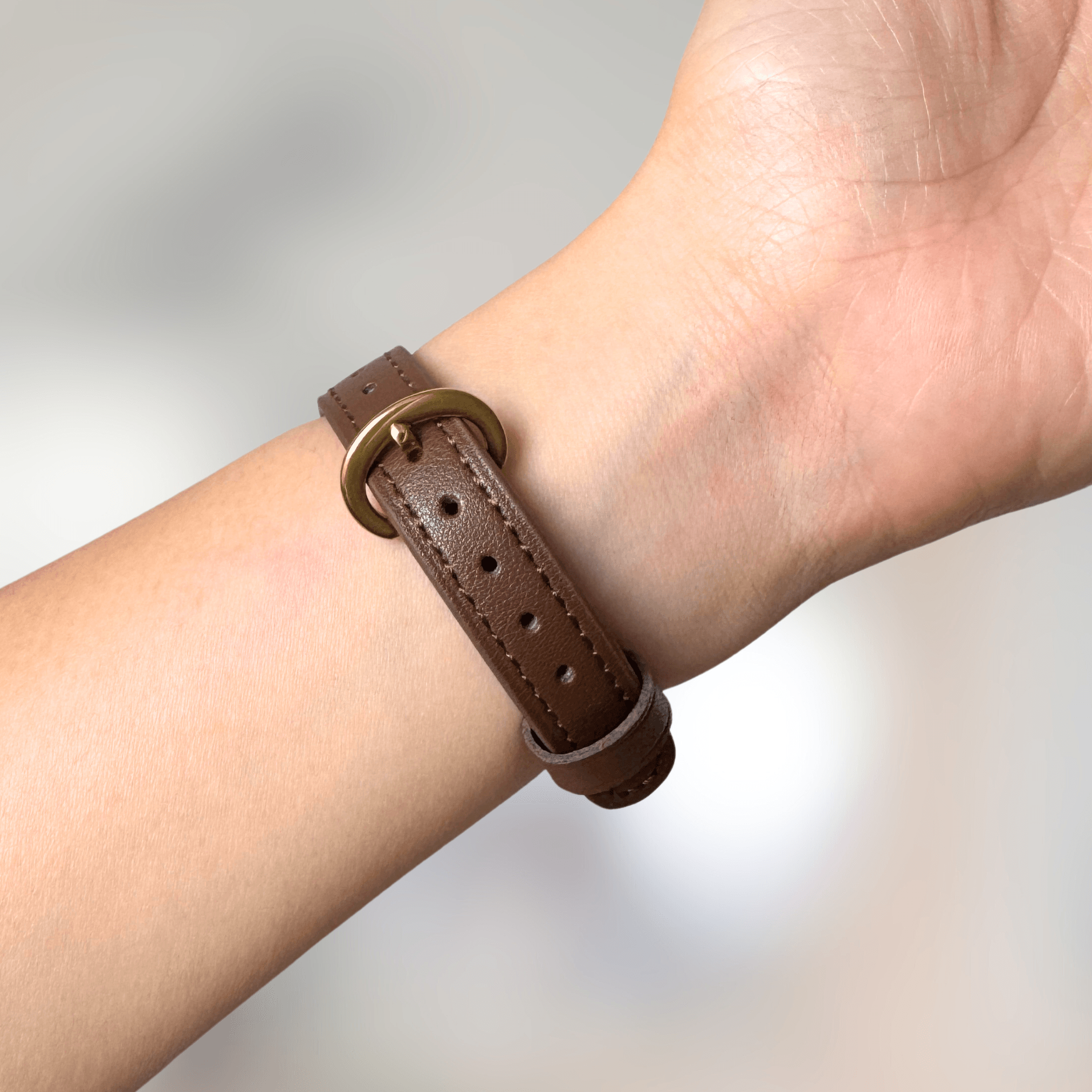 Bloom Leather Apple Watch Strap (Brown)